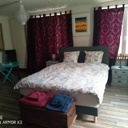 Bed and Breakfast Au Petit Bonheur Куржане Экстерьер фото