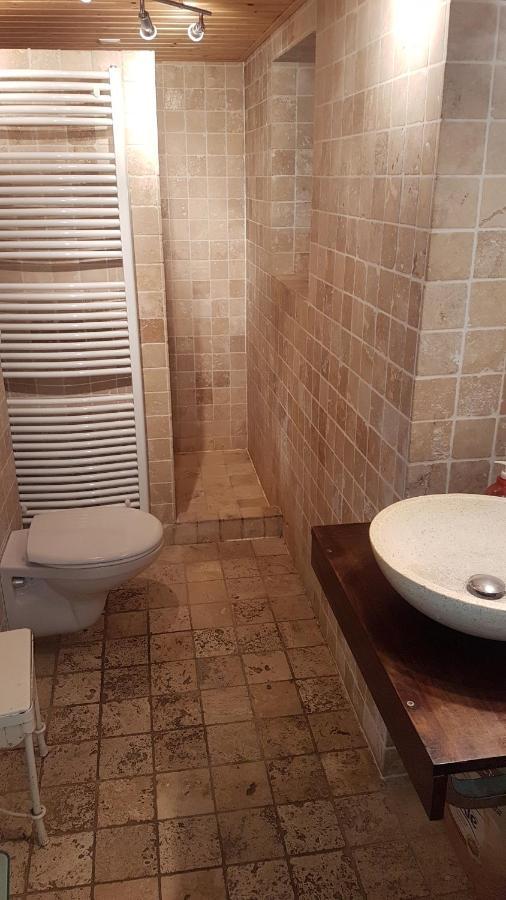 Bed and Breakfast Au Petit Bonheur Куржане Экстерьер фото